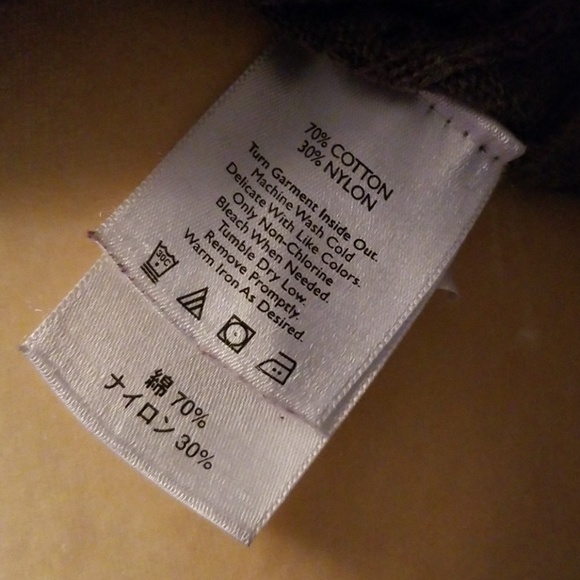 Classic brown lightweight cable knit sweater - Picture 4 of 5